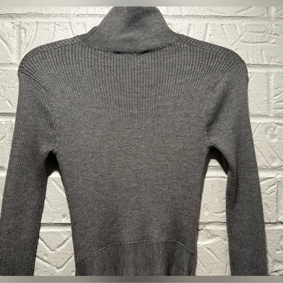New Alaïa Cashmere & Silk Rib Turtleneck Sweater with Sash Size 36 FR - Picture 5 of 10